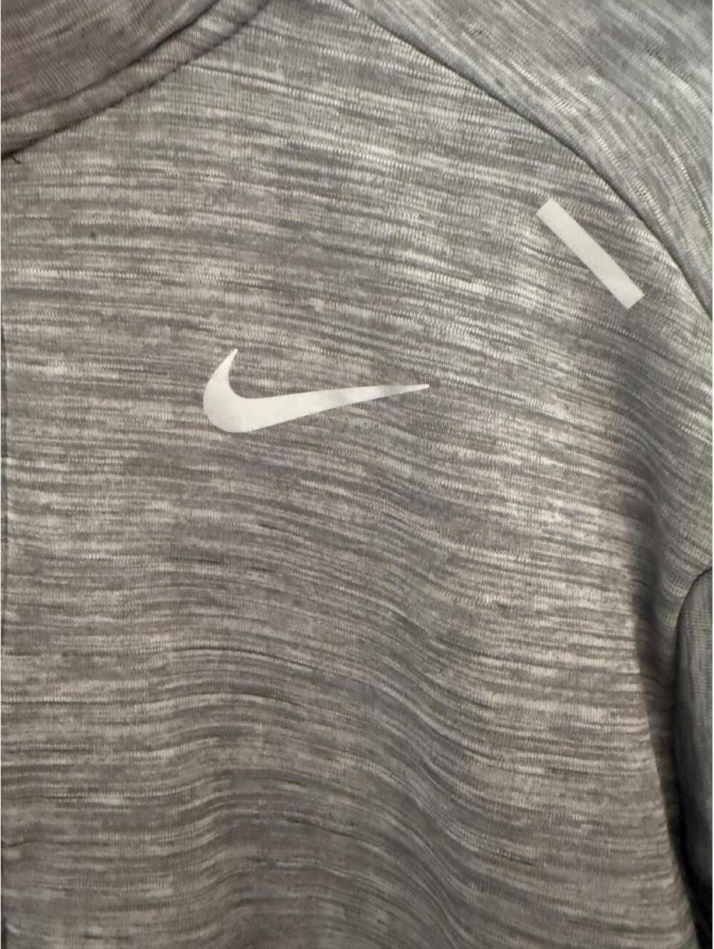 Nike Men's Gray Heathered Therma-Fit Running Quarter Zip Sweatshirt Size S - Picture 3 of 5